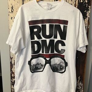 Men’s RUN DMC Iconic Logo Glasses Alstyle T-shirt. Size XL.